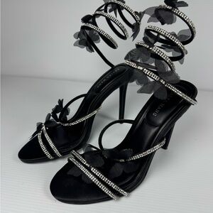 Azalea Wang Aryana Black Rhinestone Butterfly Spiral Heels Size 8 NIB